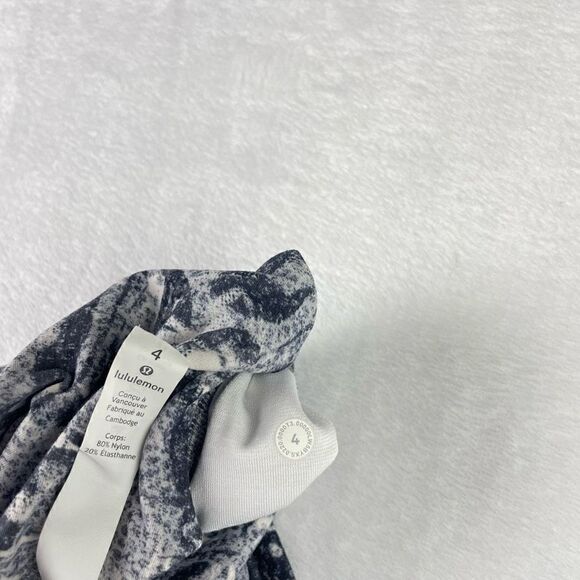 Womens Lululemon Align Leggings  - Picture 4 of 5